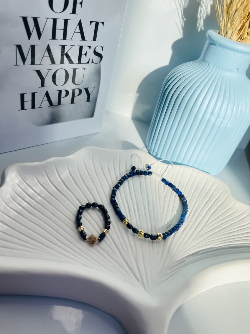 بند عینک خاص با مروارید وسنگ های جواهری